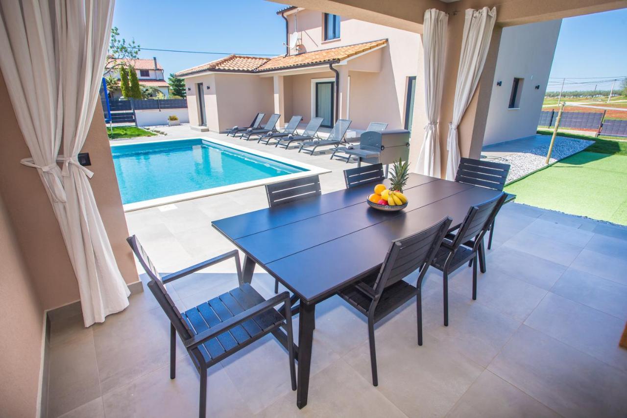 Villa Silvano & Nadija Kaštelir
